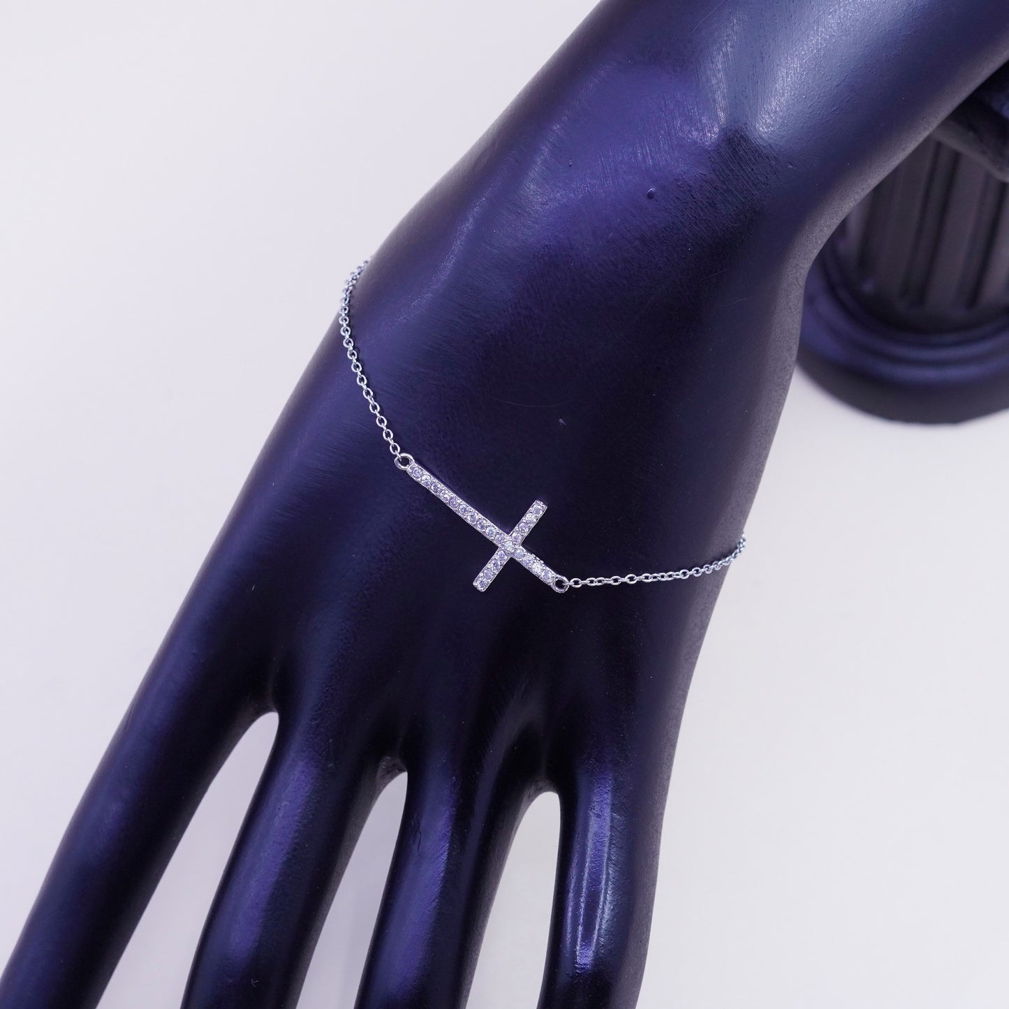 7”, Vintage sterling silver handmade bracelet, Italy 925 chain with cross Cz