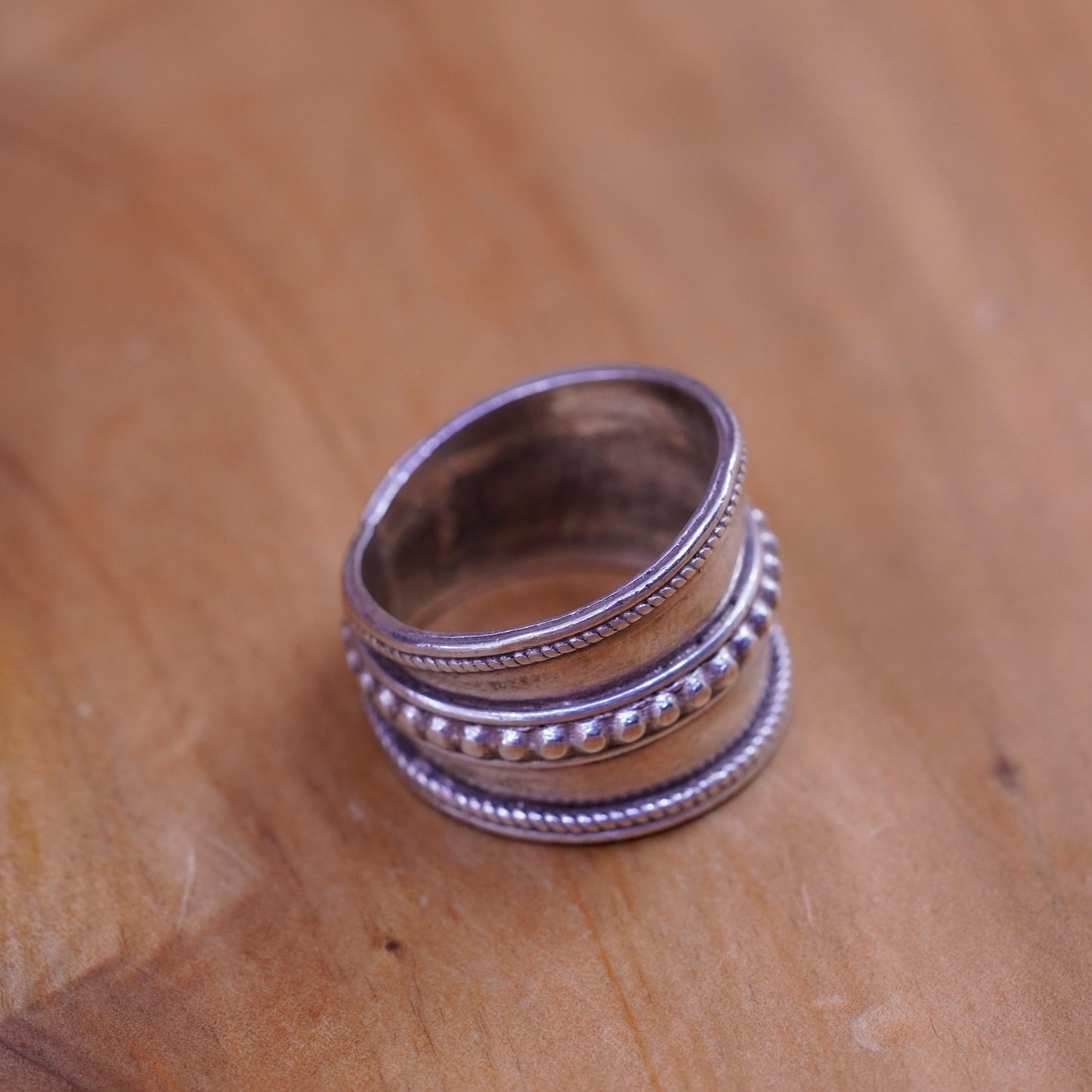 Size 8, vintage Sterling silver handmade ring, 925 band with rope cable around