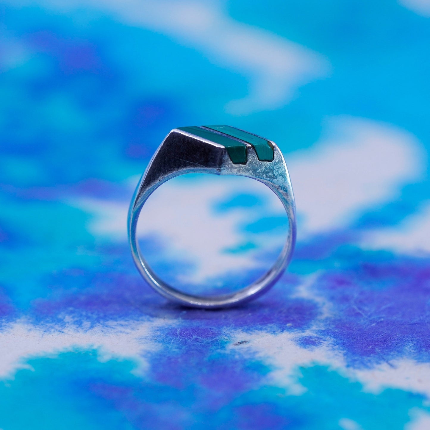 Size 4.25, vintage Sterling 925 silver handmade ring with malachite