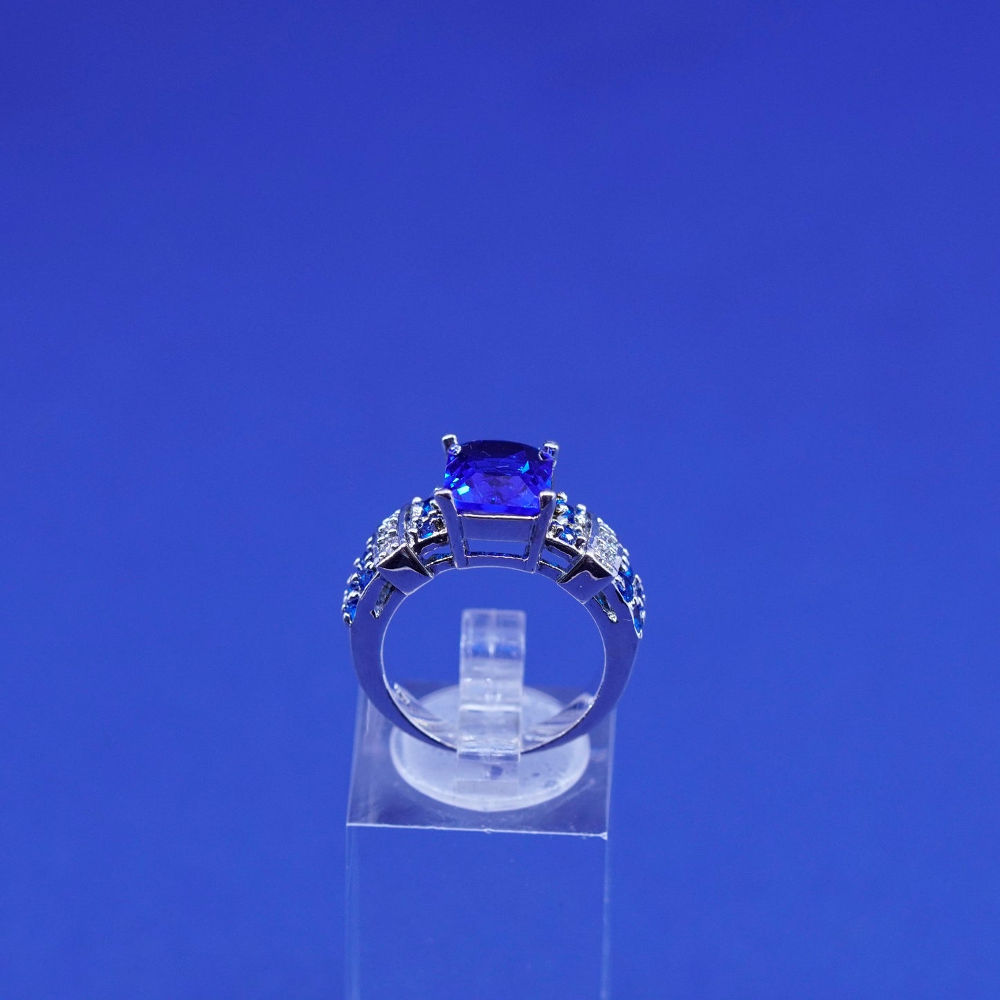 Size 6.25, vintage Sterling 925 silver engagement ring with topaz and clear cz