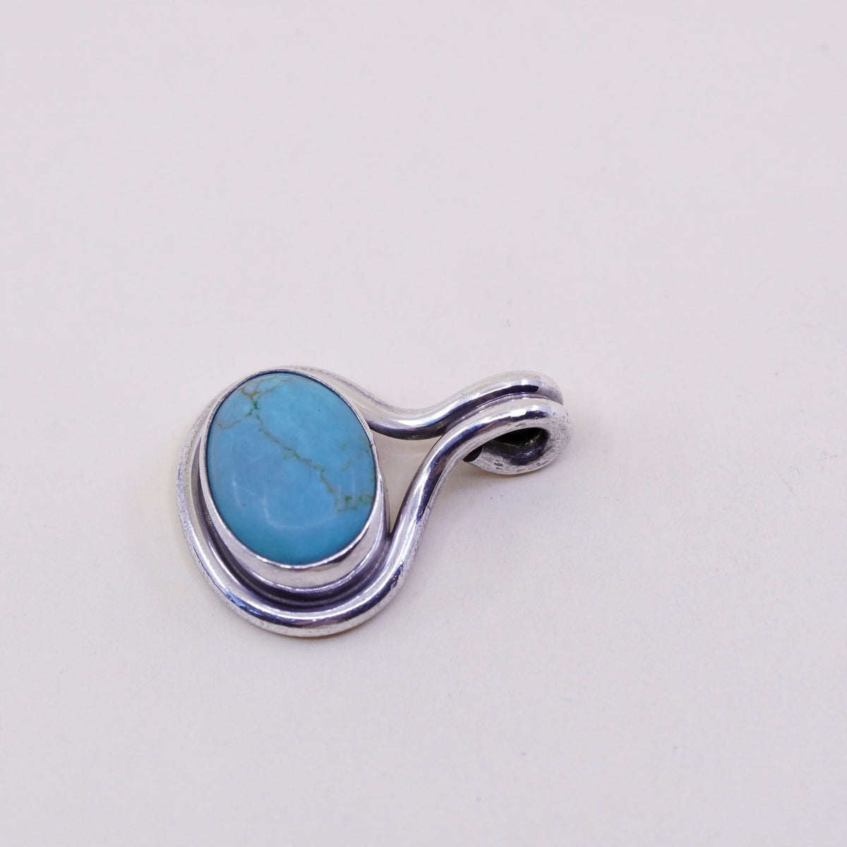 Vintage sterling 925 silver handmade pendant, taxco with oval turquoise
