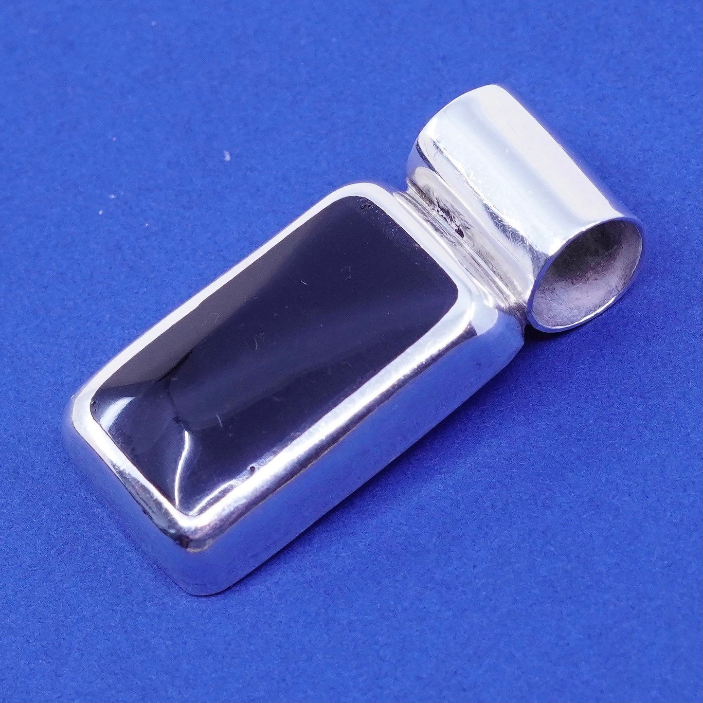 Vintage Mexico Sterling 925 silver handmade pendant with rectangular onyx