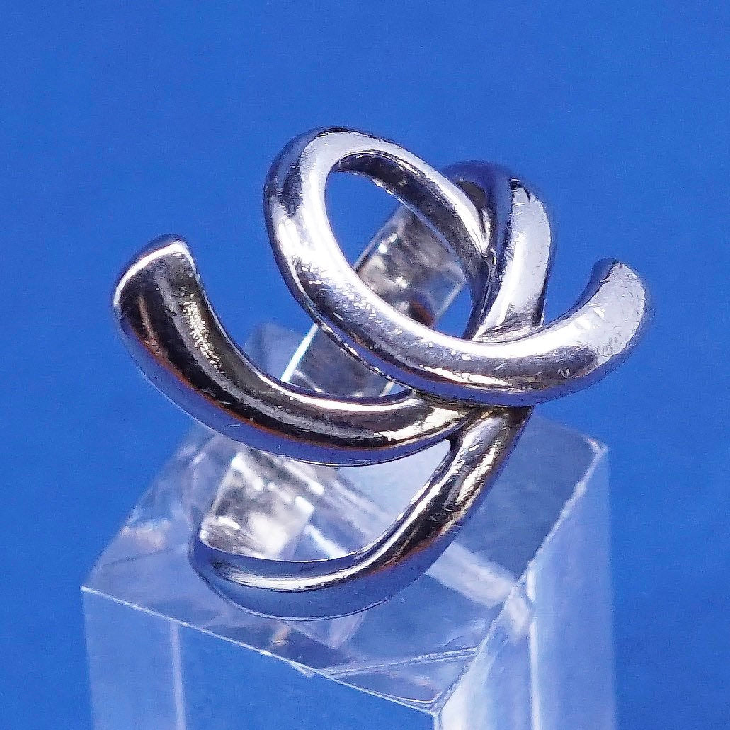 Size 8.5, vtg sterling silver handmade ring, 925 wired ring, stamped 925