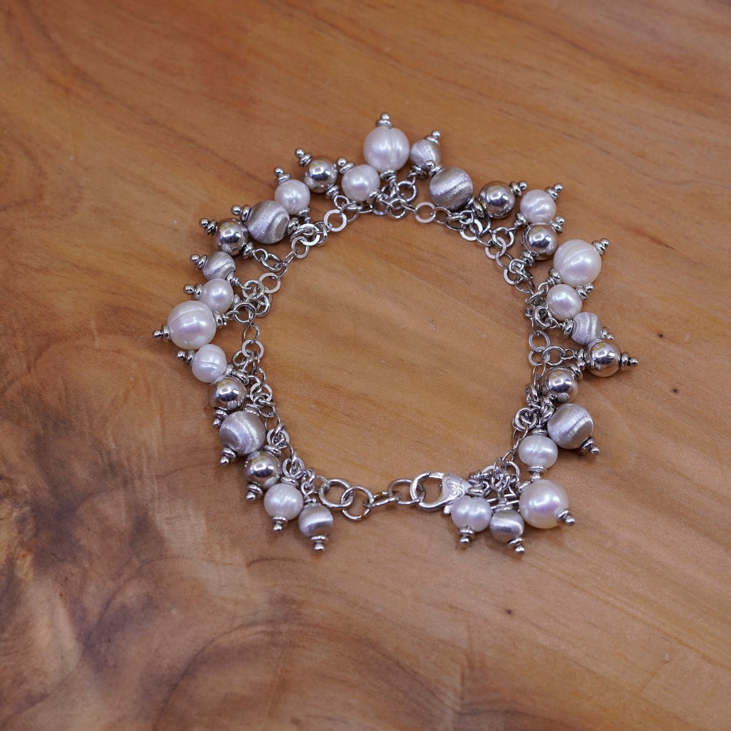 7.25”, Sterling 925 silver handmade circle bracelet with cluster pearl beads