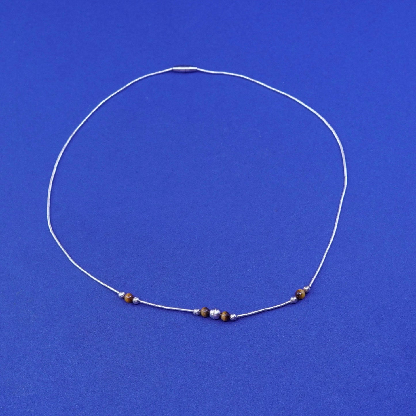 16”, Native American Navajo Sterling 925 liquid silver necklace tiger eye beads