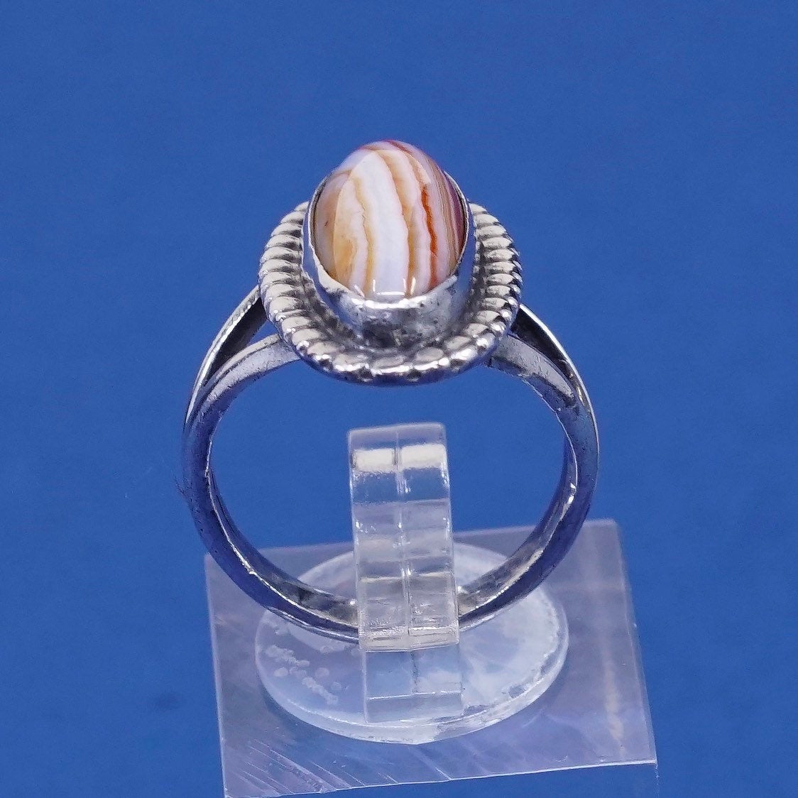 sz 6, vtg Sterling silver handmade ring, 925 w/ red lace agate N beads