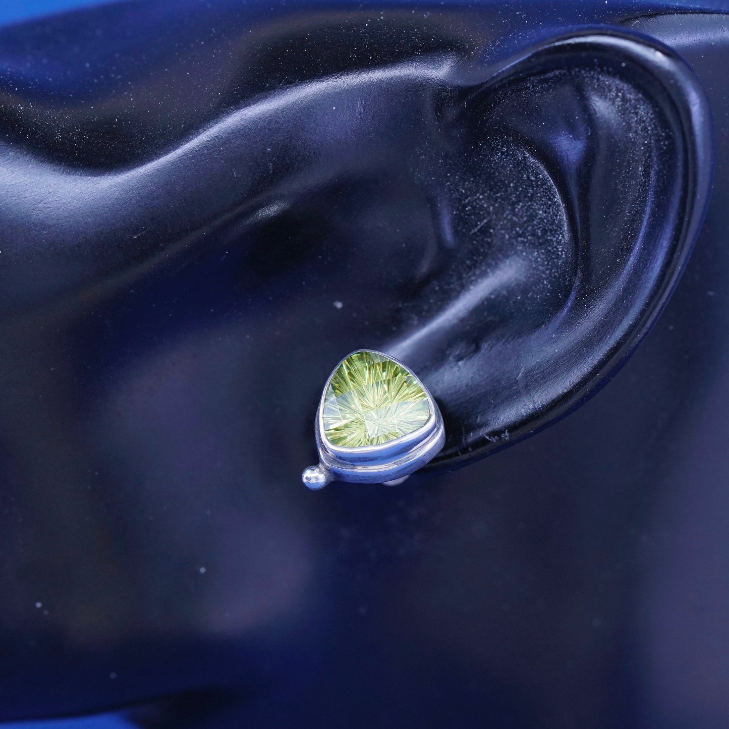 Vintage mega shiny sterling silver handmade earrings, 925 studs with peridot