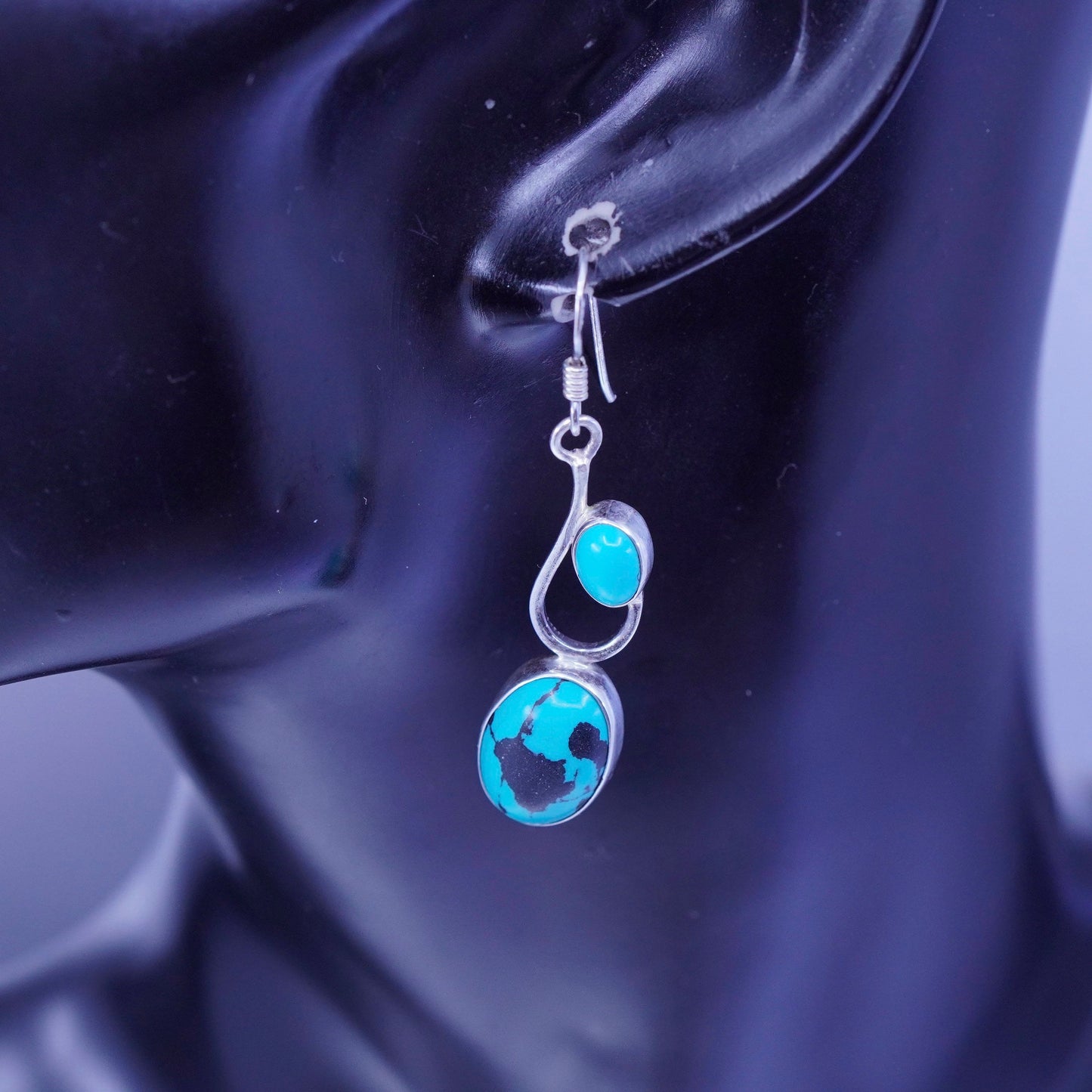 Vintage Sterling 925 silver handmade earrings with oval turquoise