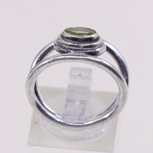 Sz 5, Vtg Sterling Silver Handmade Ring, 925 Silver Band W/ peridot