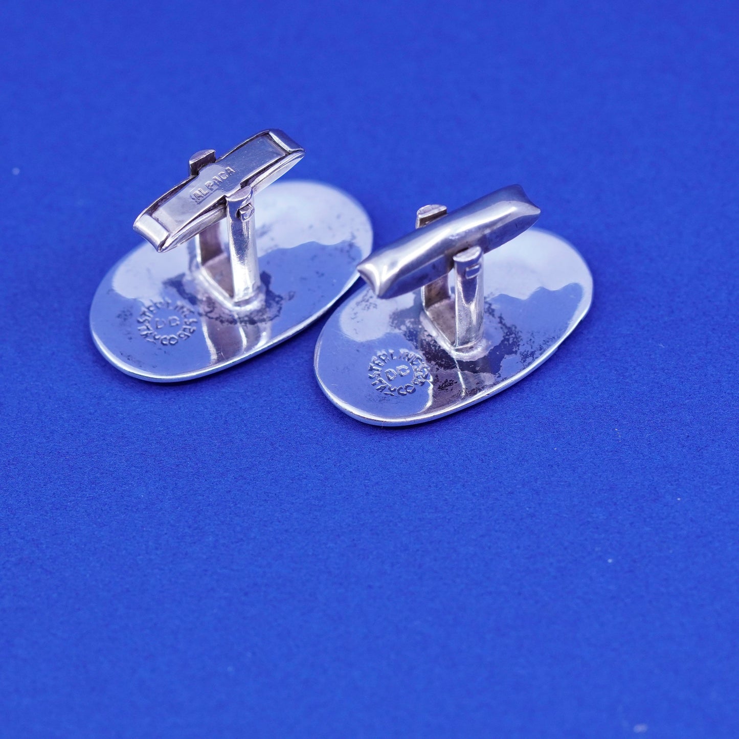 Taxco DC sterling silver Handmade cufflink, antique Mexico oval 925 cuff links