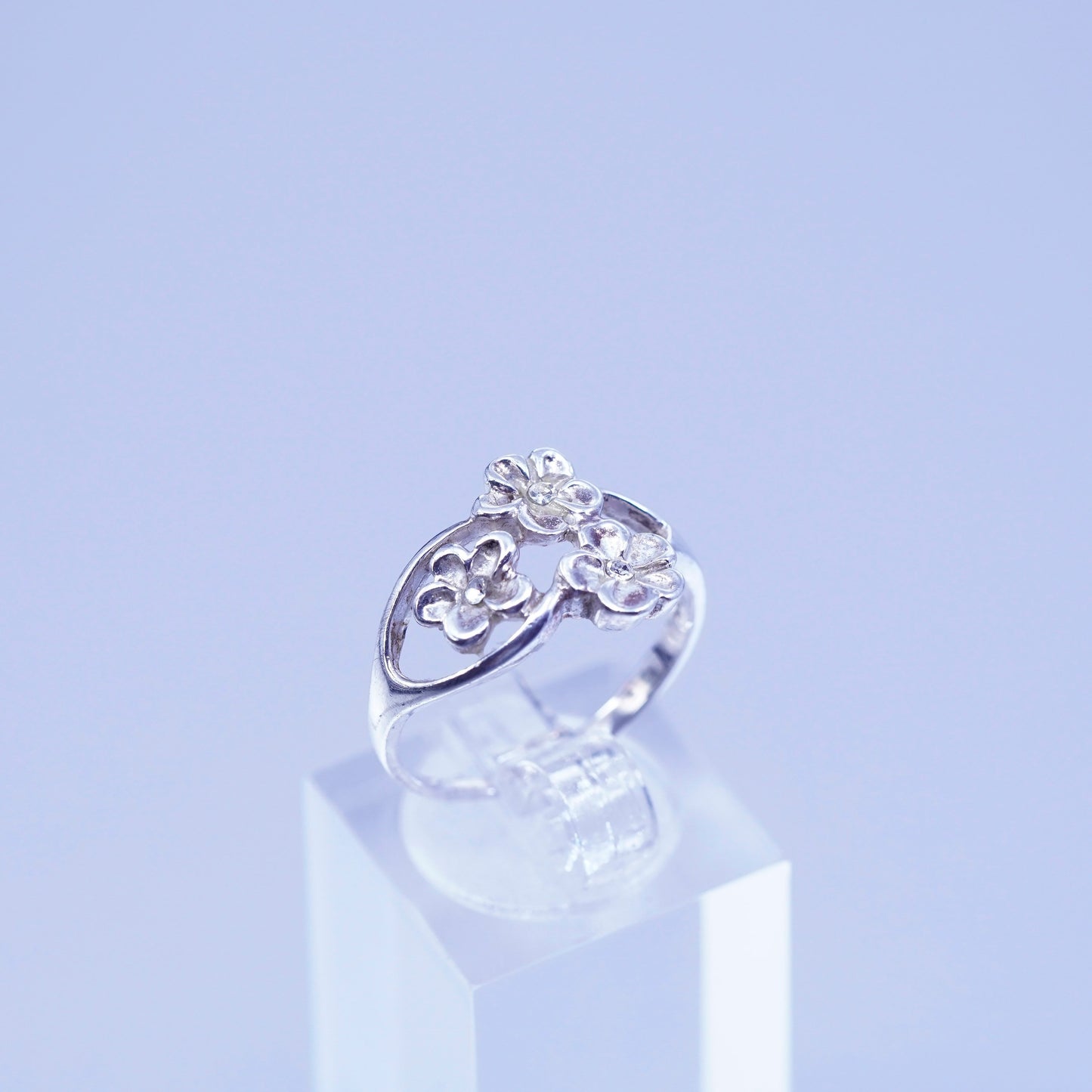 sz 8, southwestern Sterling 925 silver handmade ring, cluster flower band Cz