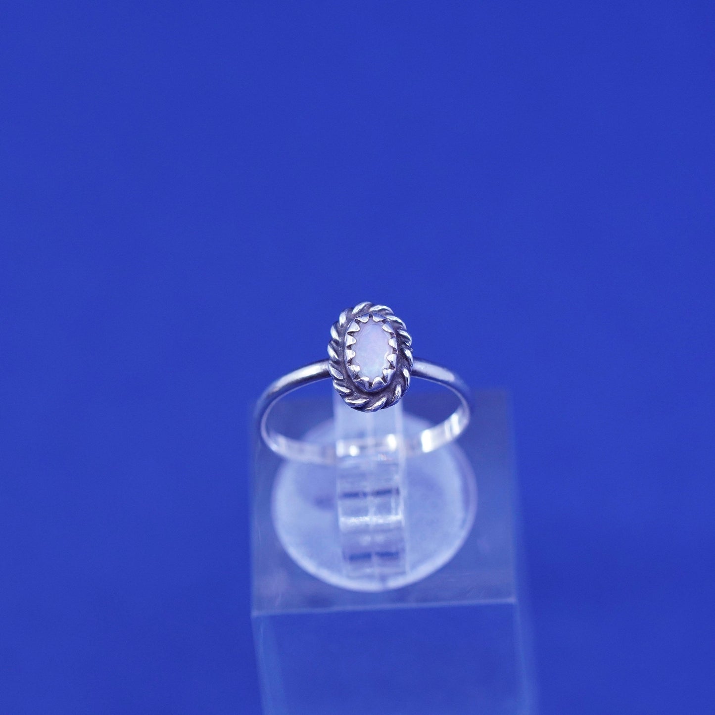 Size 4, southwestern Sterling 925 silver handmade ring with mother of pearl