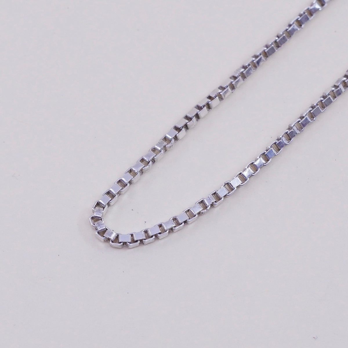 18”, Vintage Italian sterling 925 silver box chain, necklace
