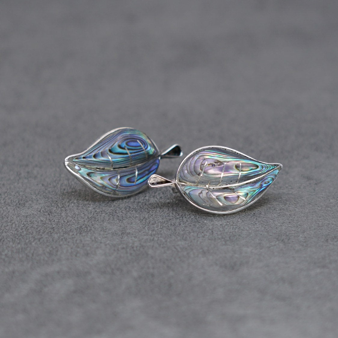 Vintage PA Sterling 925 silver handmade screw back earrings w/ abalone leaf