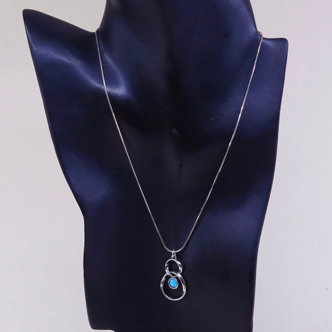 16", 1mm, vtg shablool sterling silver snake chain w/ handmade opal pendant