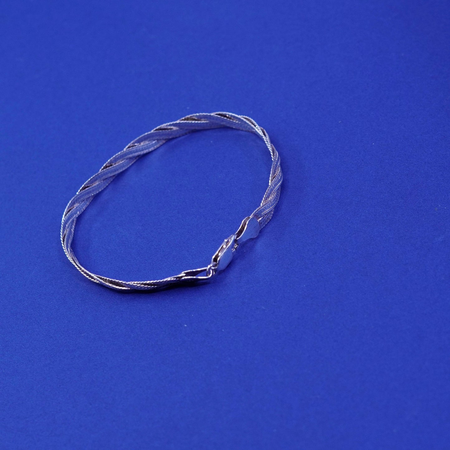 7”, vintage Sterling silver bracelet, textured 925 herringbone woven chain
