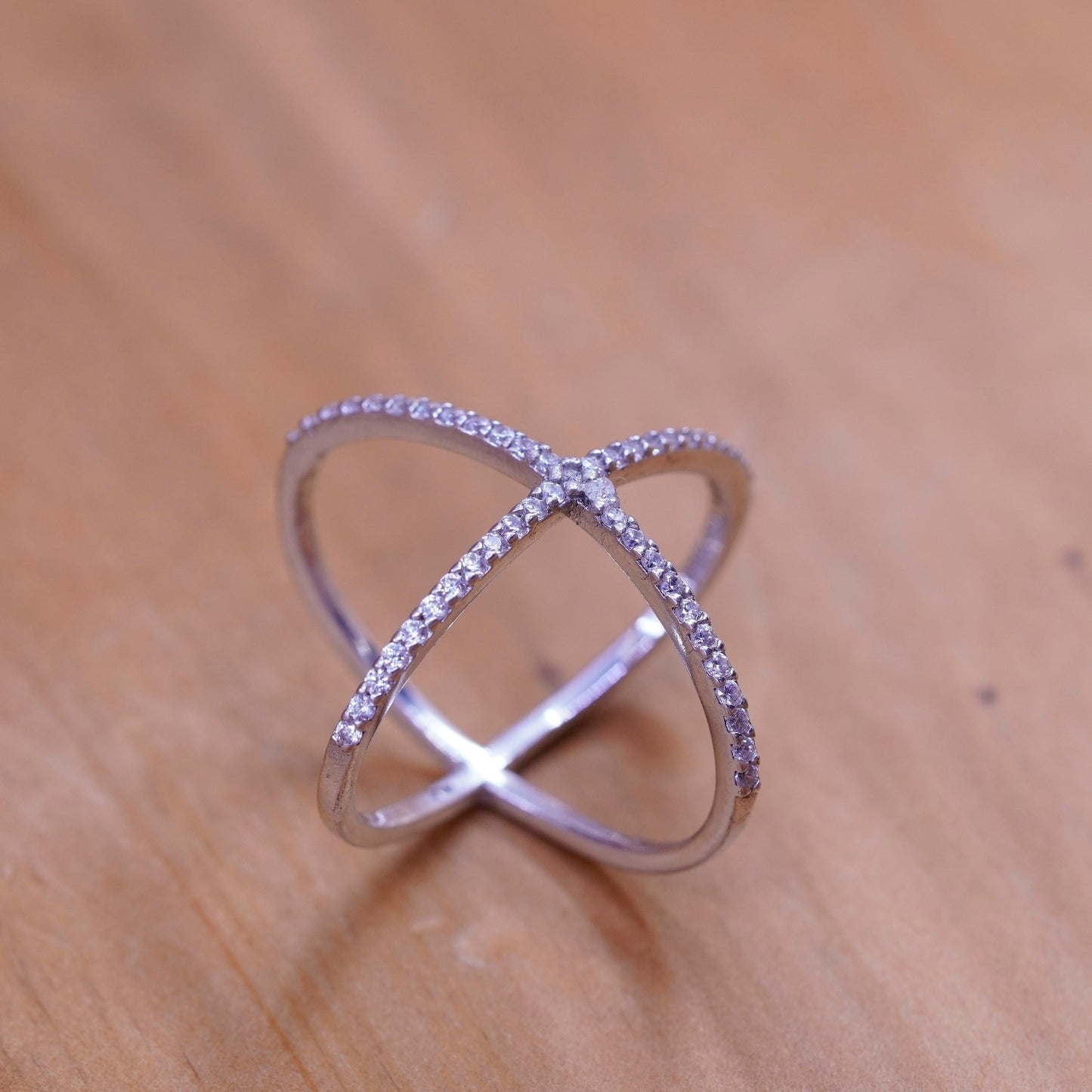 Size 7.5, vintage Sterling silver handmade ring, 925 cross band with cz