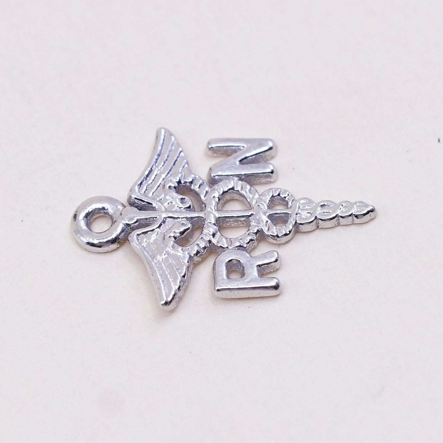 vtg 925 sterling silver nursing pendant depicts the caduceus medical emblem