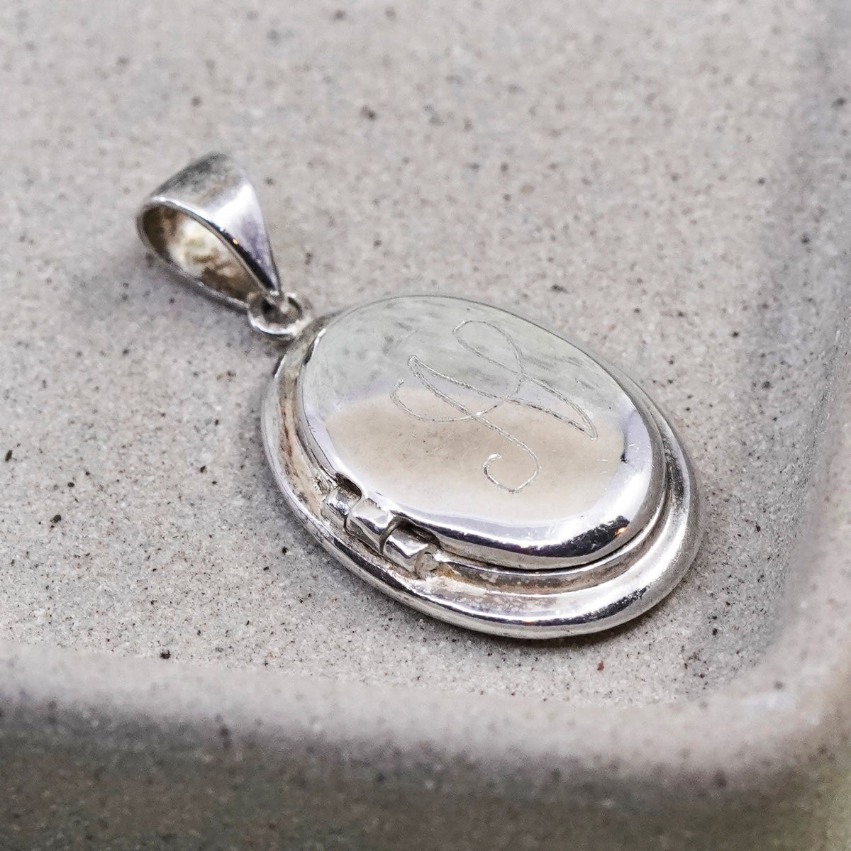 Vintage Sterling silver oval pendant, 925 handmade photo locket charm “N”