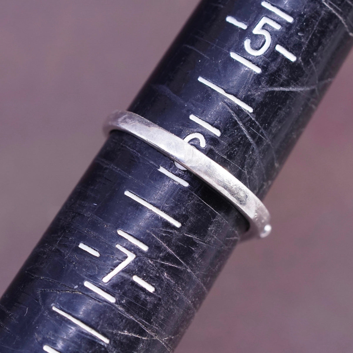 Size 6, vintage Sterling 925 silver handmade ring with mother of pearl and bead