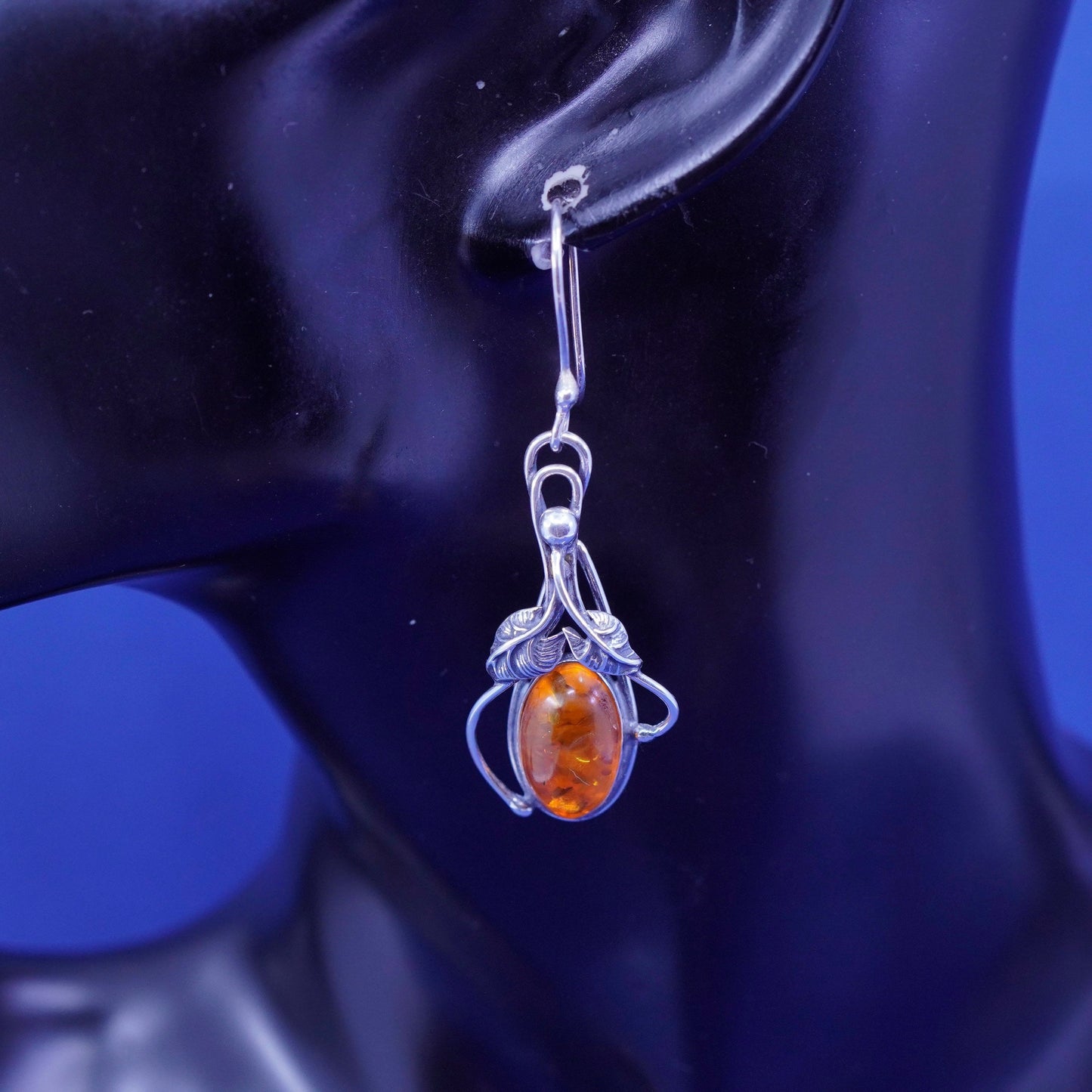 Vintage (500100) sterling silver handmade earrings, solid 925 silver with amber