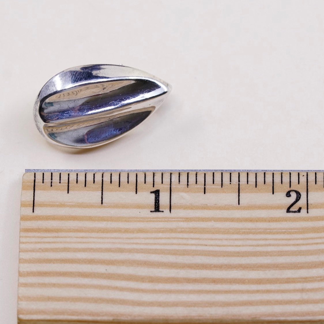 vtg Sterling silver handmade earrings, Modern 925 Ribbed teardrop studs