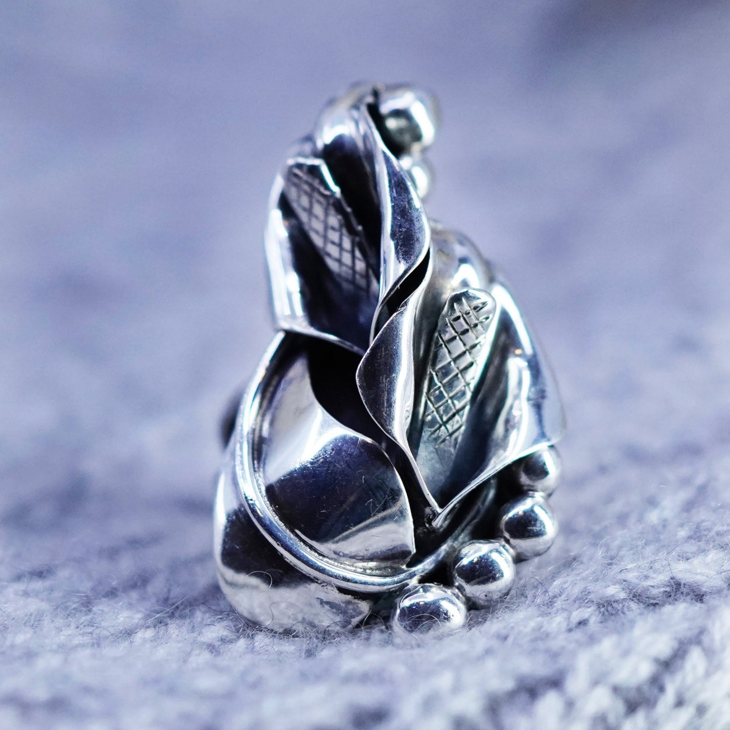 Size 8.5, vintage sterling silver ring, handmade lily flower 925 band