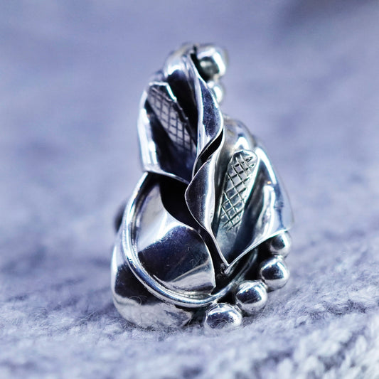 Size 8.5, vintage sterling silver ring, handmade lily flower 925 band