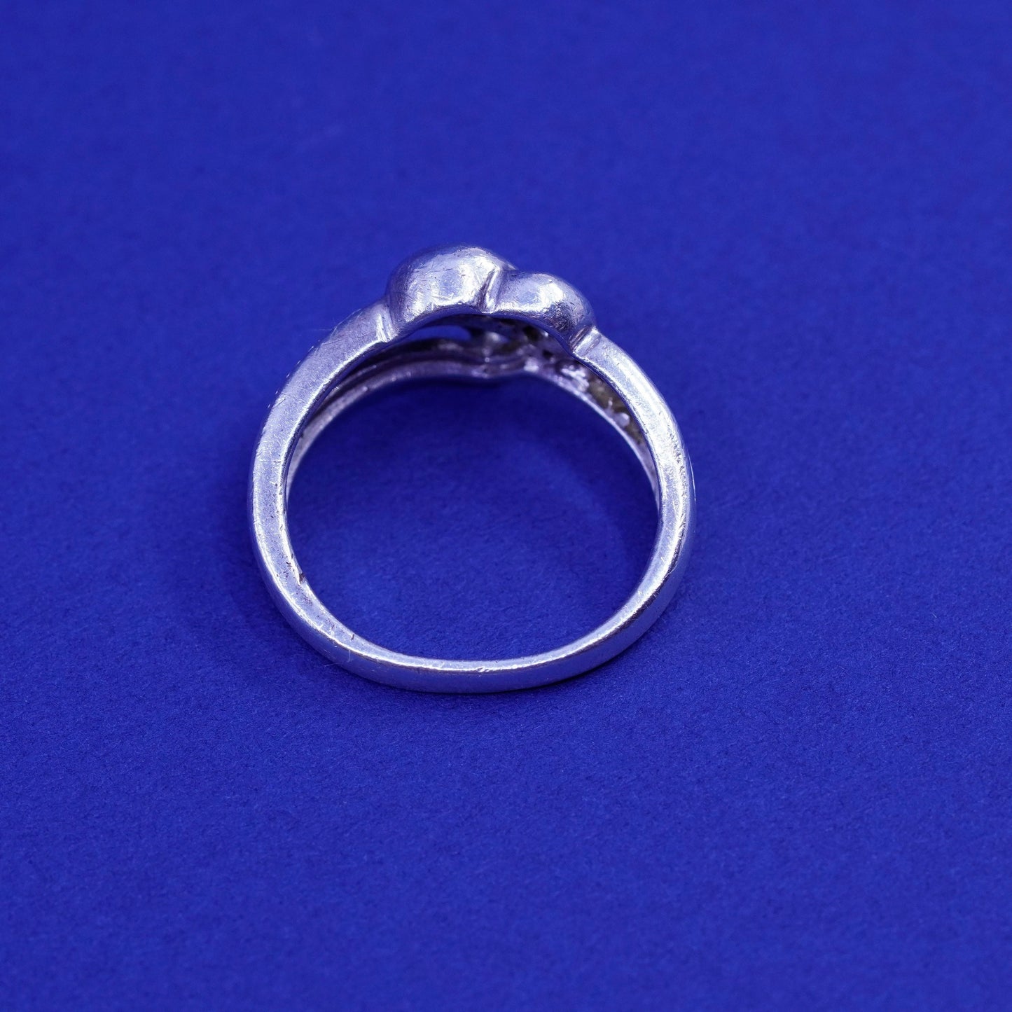 Size 6, vintage Sterling 925 silver handmade heart ring with genuine diamond