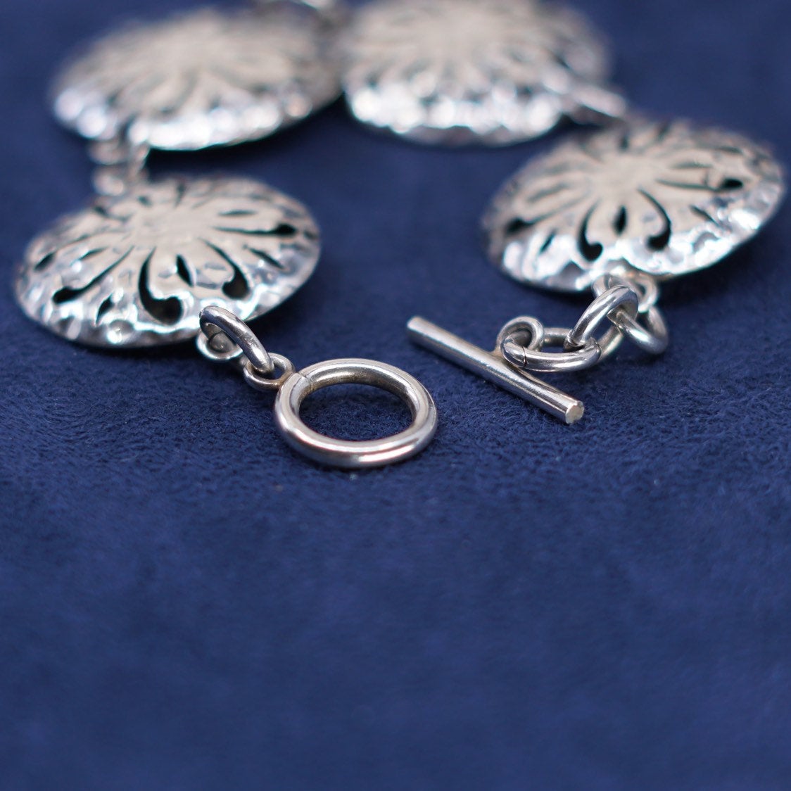 6.75", vtg sterling silver handmade bracelet, 925 filigree puffy disc bracelet