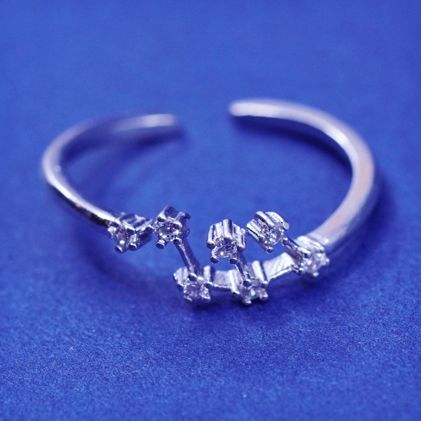 Size 5, vintage Sterling 925 silver handmade band ring with cz