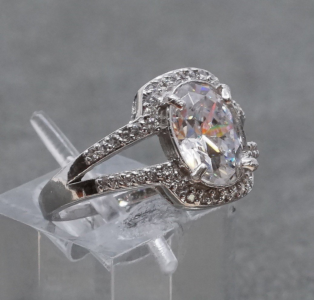 sz 7.75, vtg Sterling silver anniversary ring, 925 w/ clear cz
