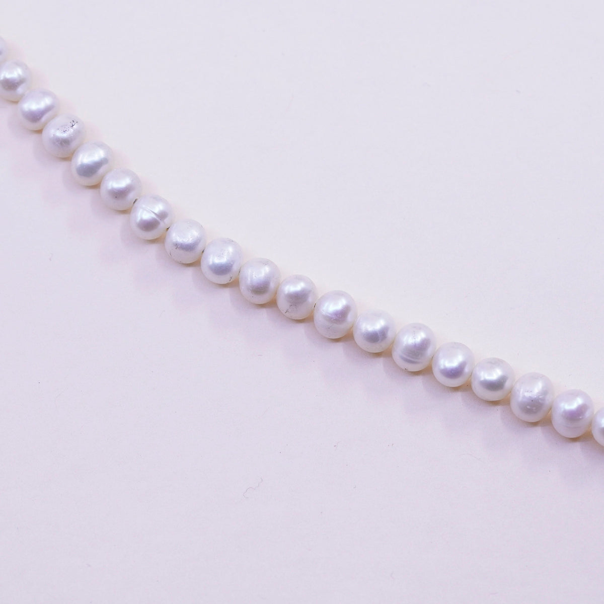 7.25”, Vintage handmade bracelet, freshwater pearl beads with 925 silver clasp