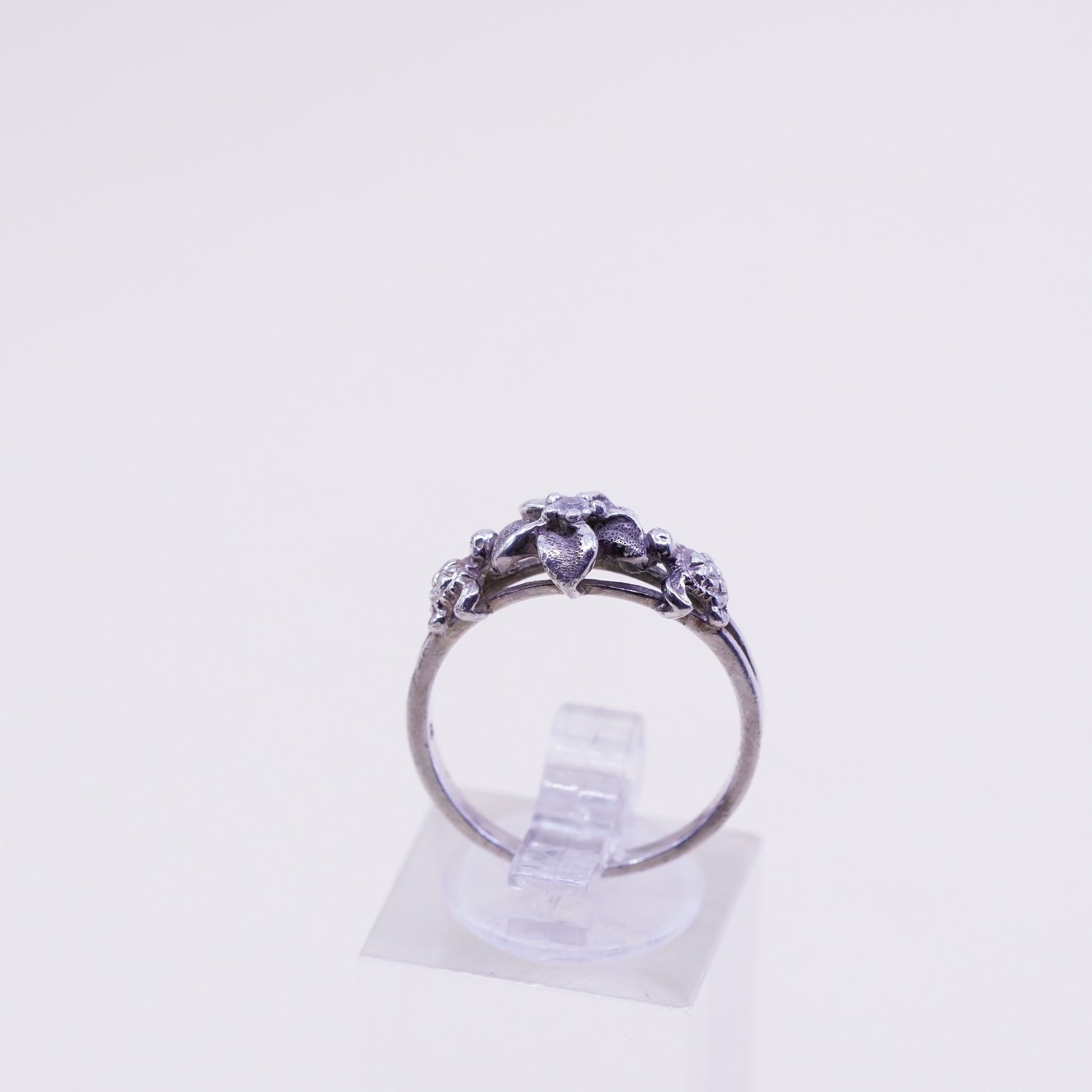 Size 8, Vintage sterling 925 silver plumeria flower with crystal ring