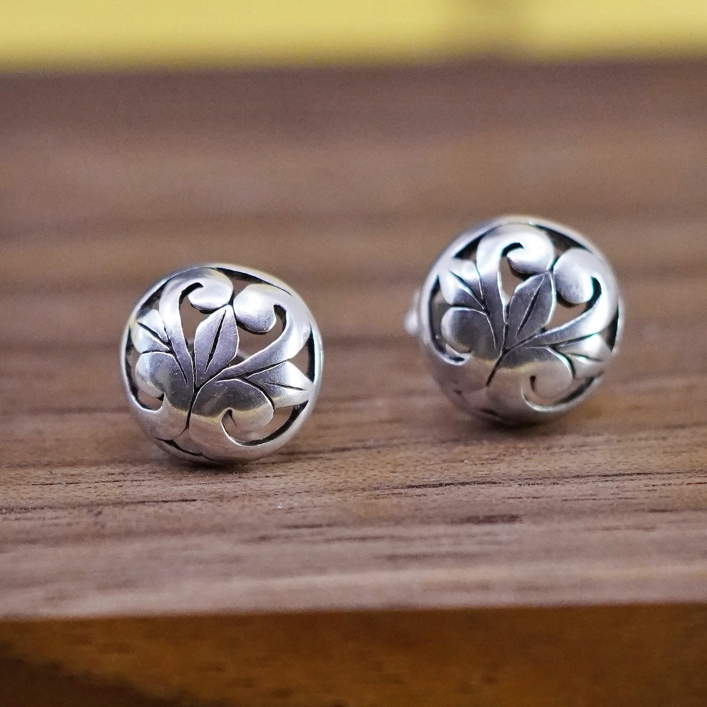 Vintage Sterling silver handmade earrings, 925 round filigree studs