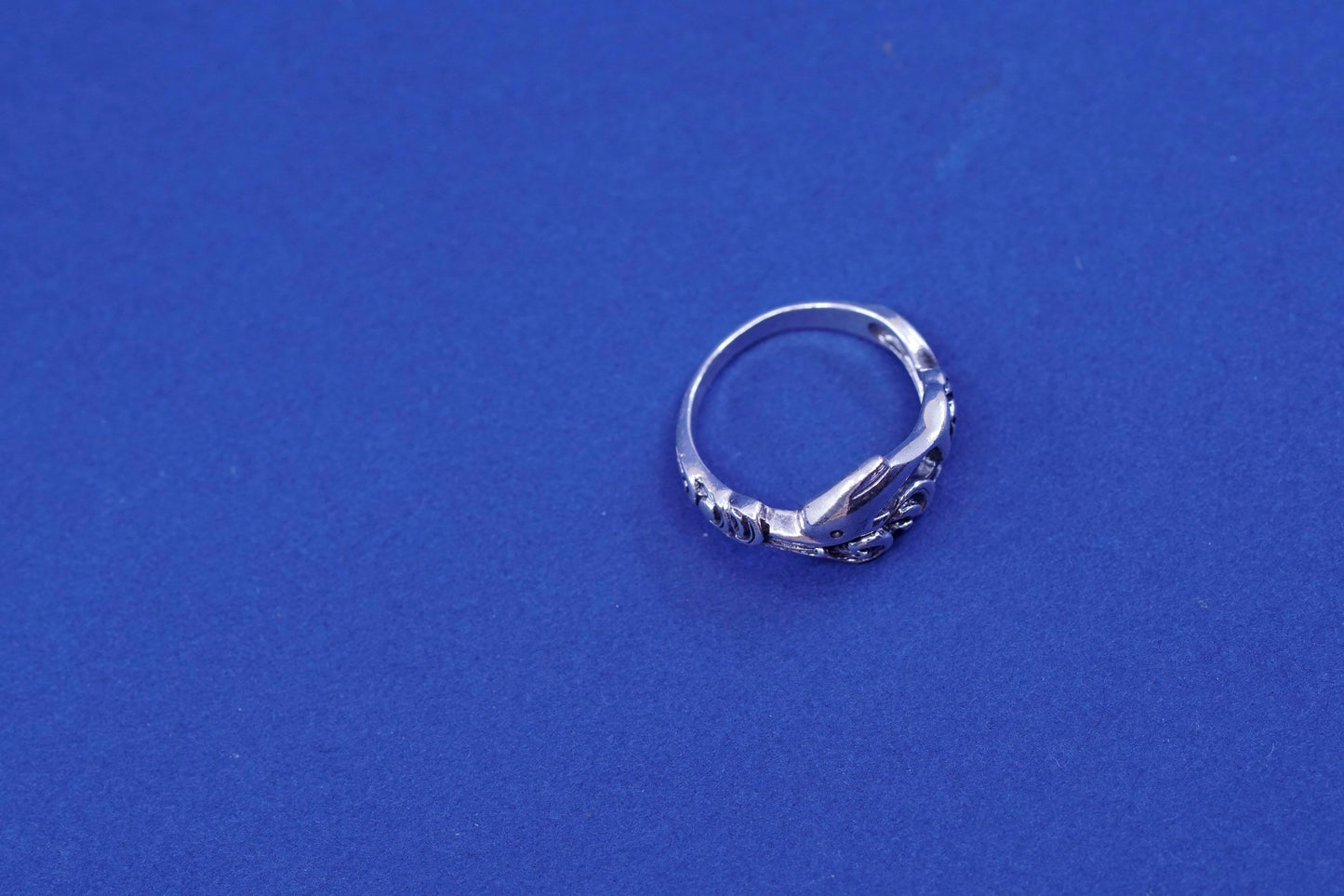 Size 6, vintage sterling silver handmade ring, 925 band with dolphin and waves