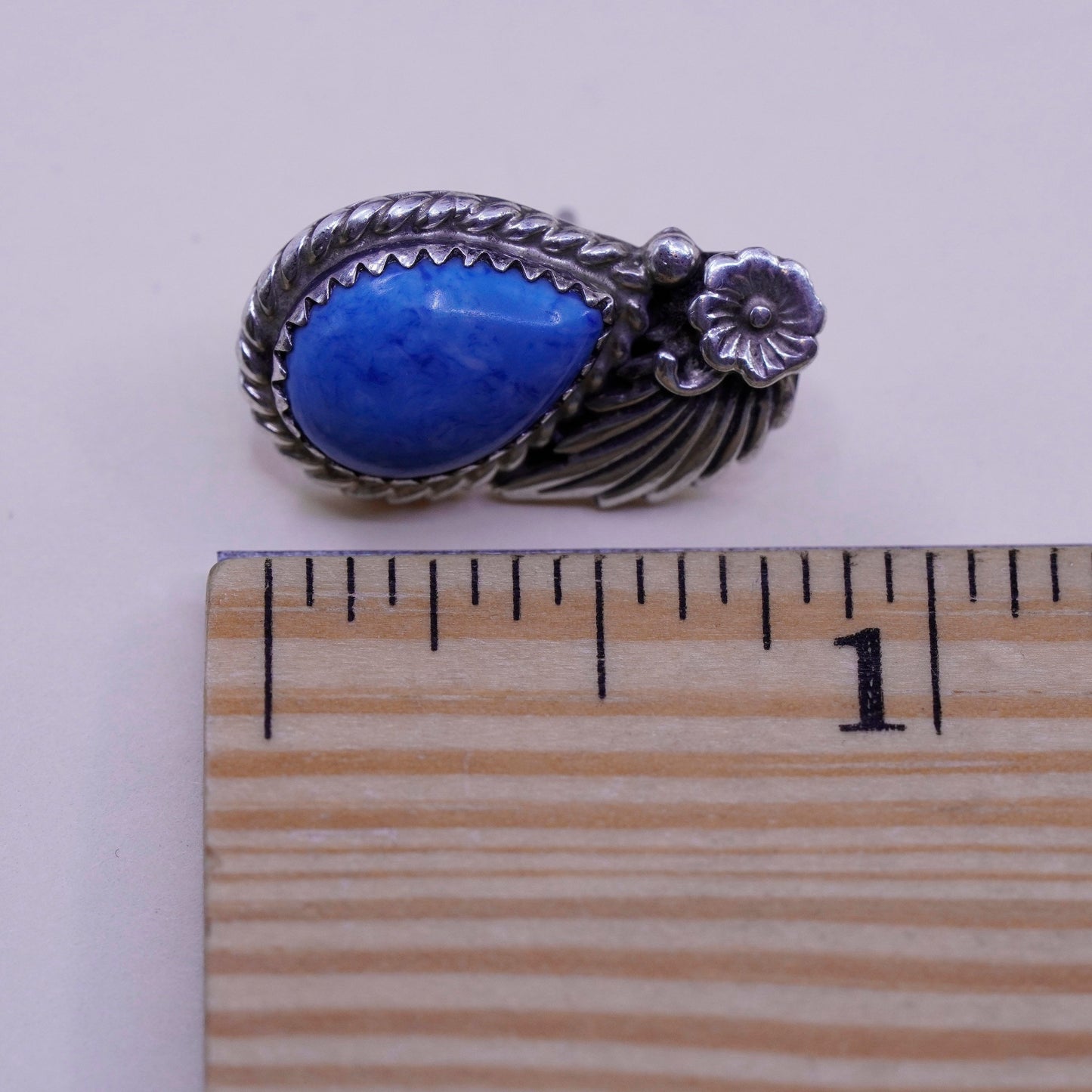 Native American earrings. Navajo Sterling 925 Silver studs sodalite flower