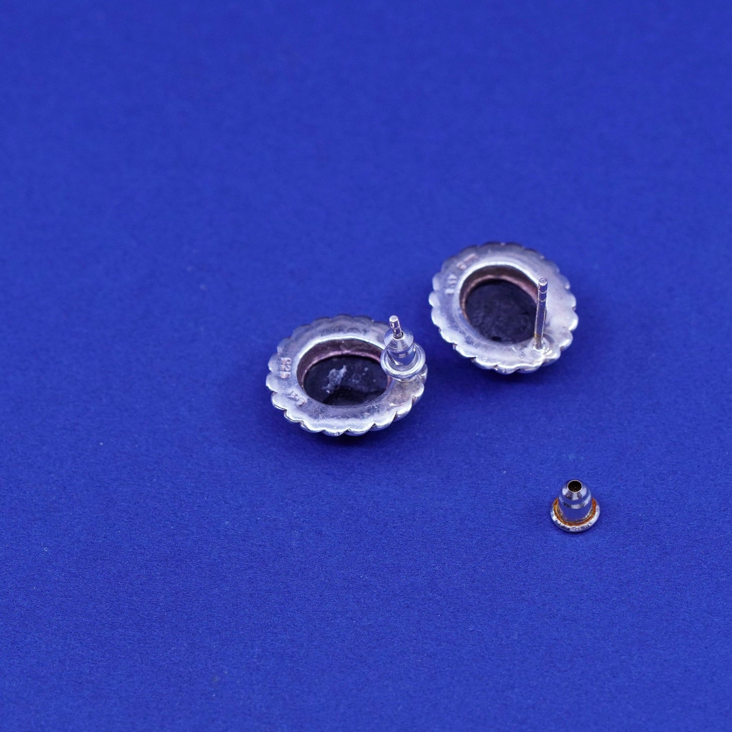 Native American Sterling silver earrings, 925 oval studs with onyx