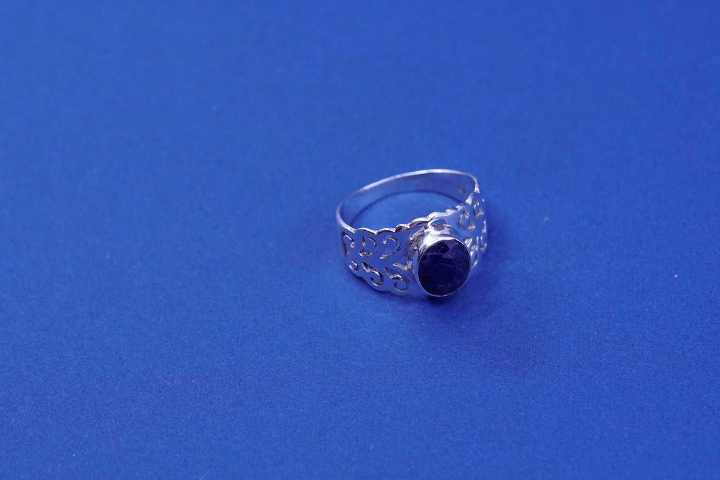 Size 10.25 Vintage sterling silver handmade filigree ring with Lapis lazuli