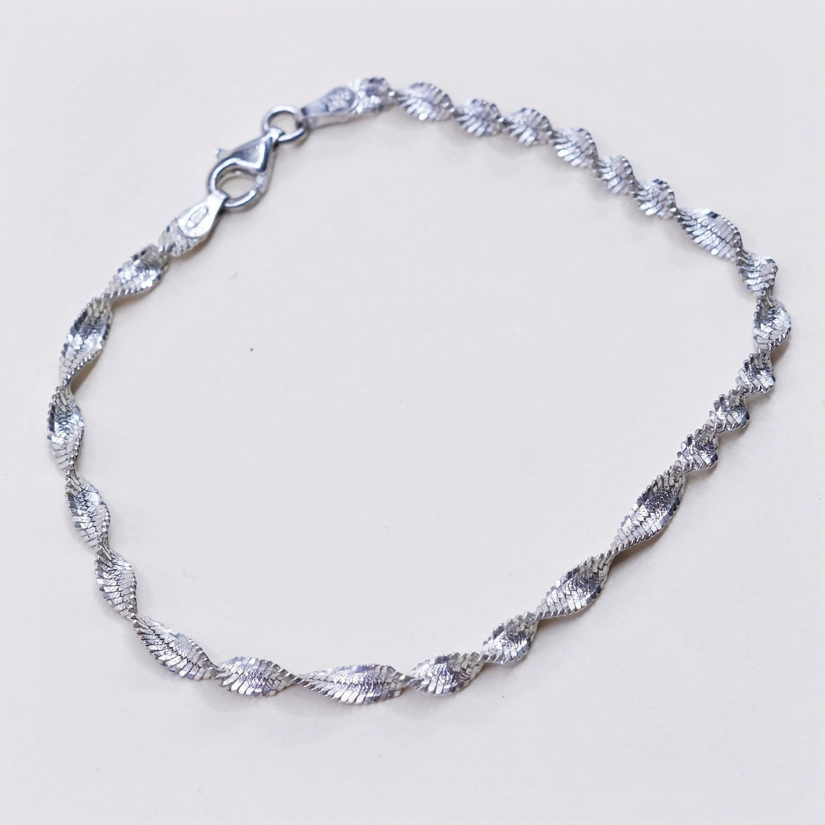 7”, 4mm, Vintage sterling silver bracelet, 925 twisted herringbone chain