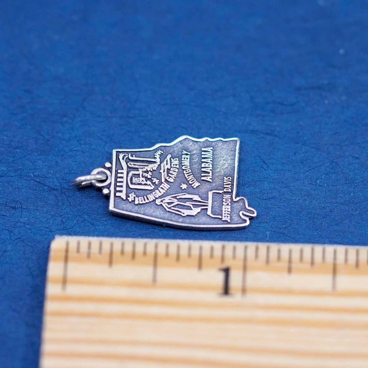 Vintage wells sterling silver handmade pendant, 925 Alabama state tag charm
