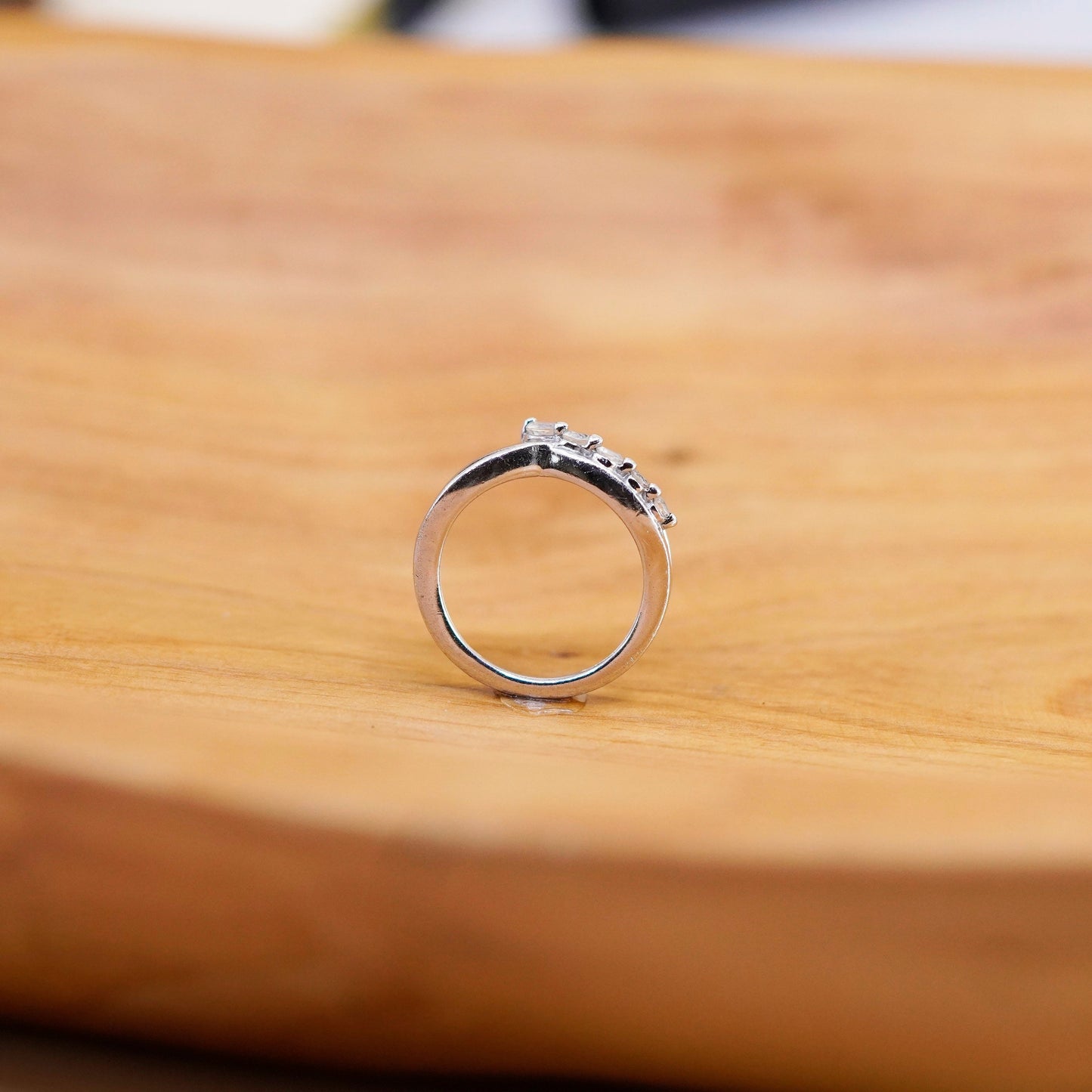 size 7, vintage Sterling 925 silver handmade ring, band with cz