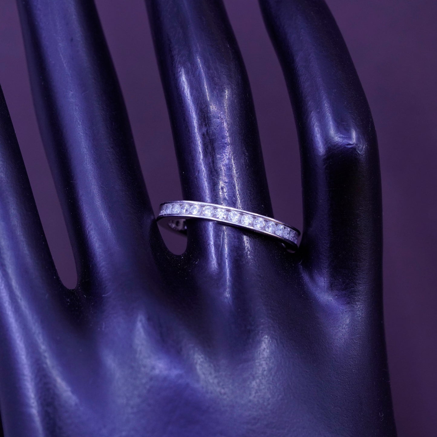 Size 9, vintage Sterling silver ring, 925 band with cz