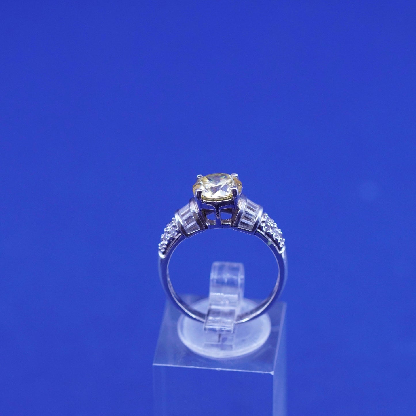 Size 8, vintage Sterling 925 silver handmade ring with citrine and cluster cz