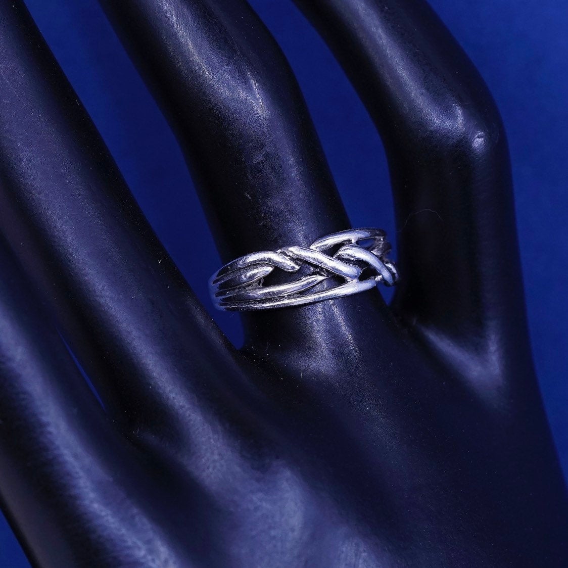 sz 6.75, vtg sterling silver handmade ring, 925 entwined knot band, stamped 925