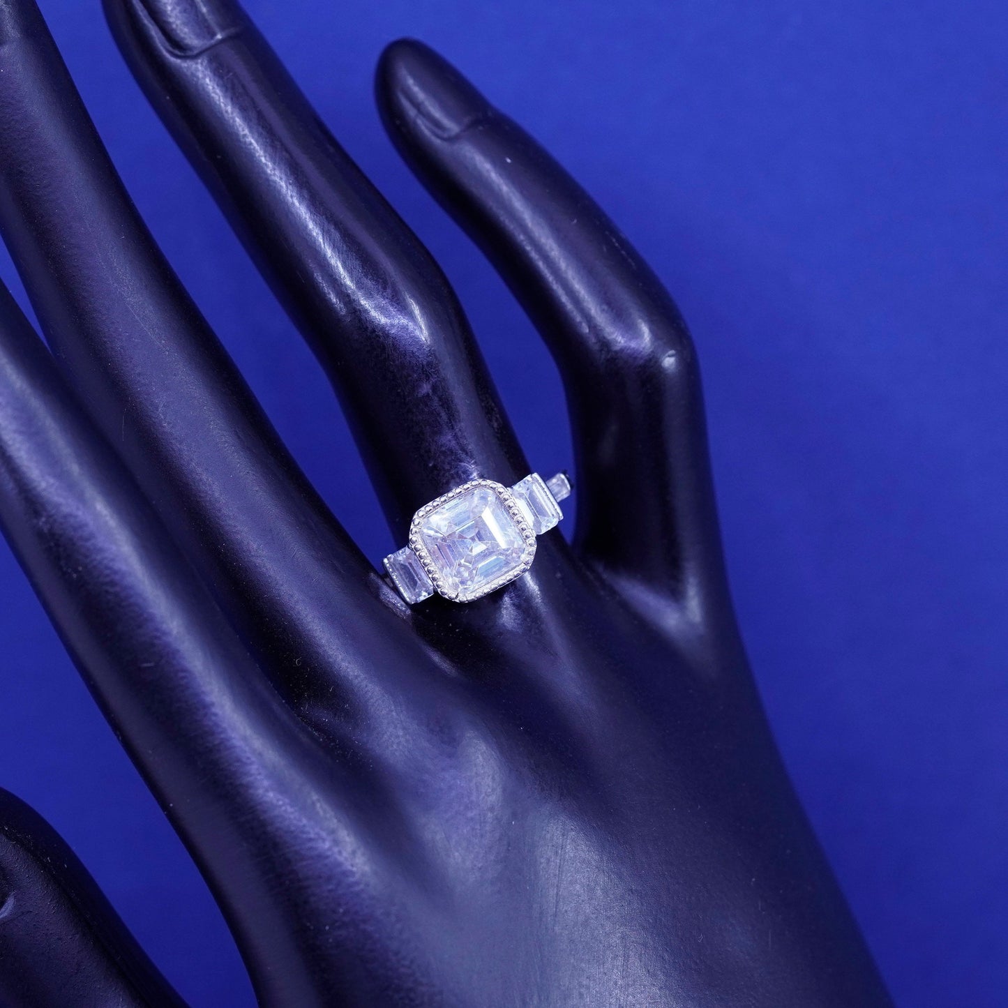 Size 7, vintage Sterling 925 silver engagement anniversary ring with square Cz