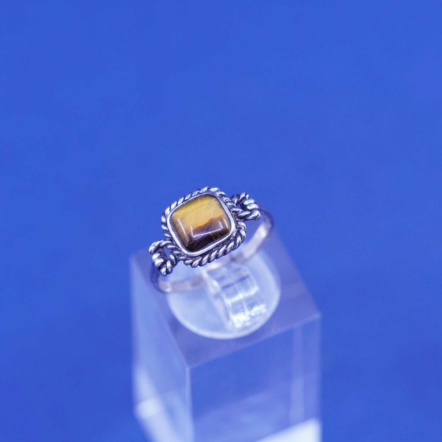 Size 6, vintage Sterling 925 silver handmade ring with golden tiger eye