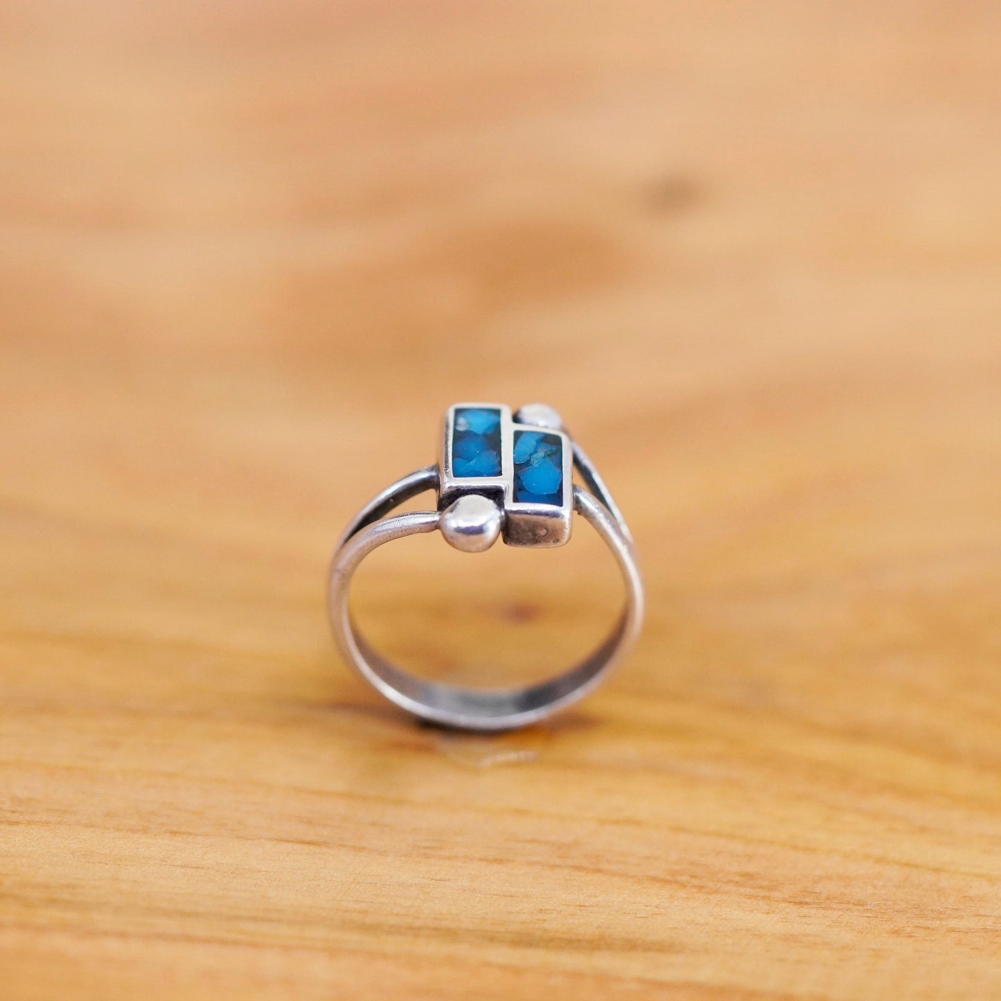 Size 3.75, vtg southwestern Sterling 925 silver handmade ring turquoise beads