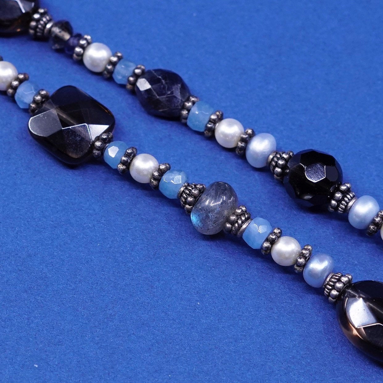 6.5", Sterling silver handmade bracelet, 925 clasp w/ topaz pearl N labradorite