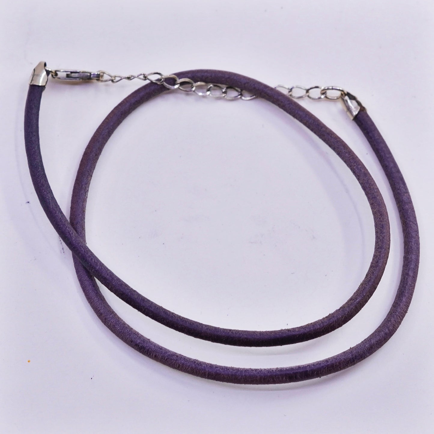 16+2”, Vtg 14/20 14K yellow gold Clasp W/ brown Leather Necklace
